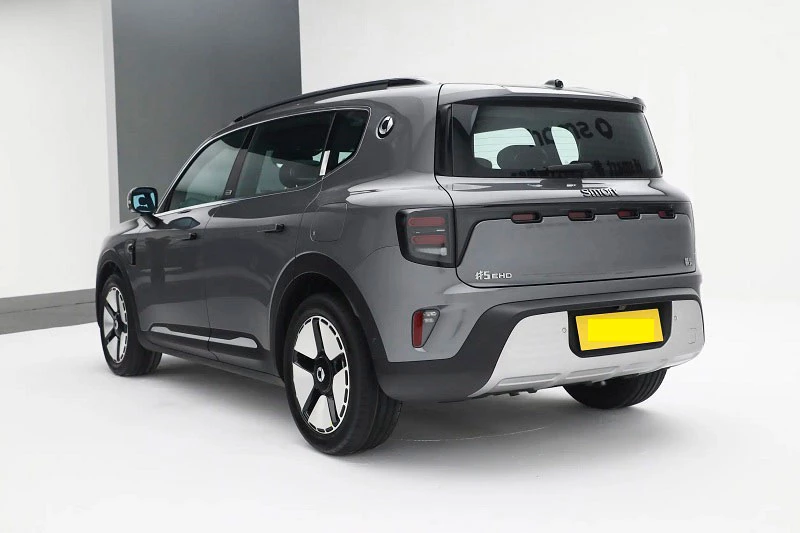 Thương hiệu con của Mercedes-Benz ra mắt SUV mạnh 435 mã lực, giá hơn 700 triệu đồng - Hình 5