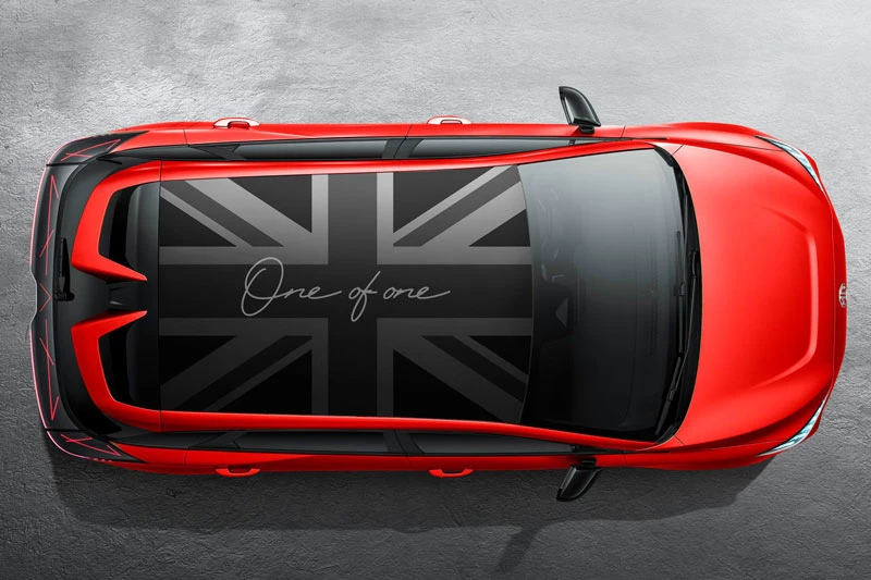 Xe hơi đẹp long lanh, công suất 241 mã lực, giá hơn 800 triệu đồng - Hình 2