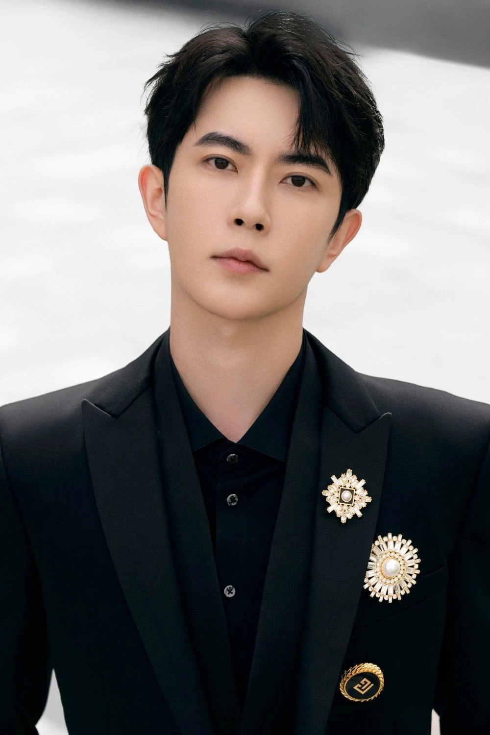 Vu Mông Lung: Chủ mưu lộ mặt, tâm lý bất ổn, xoa bụng ám chỉ điều sốc? - Hình 1