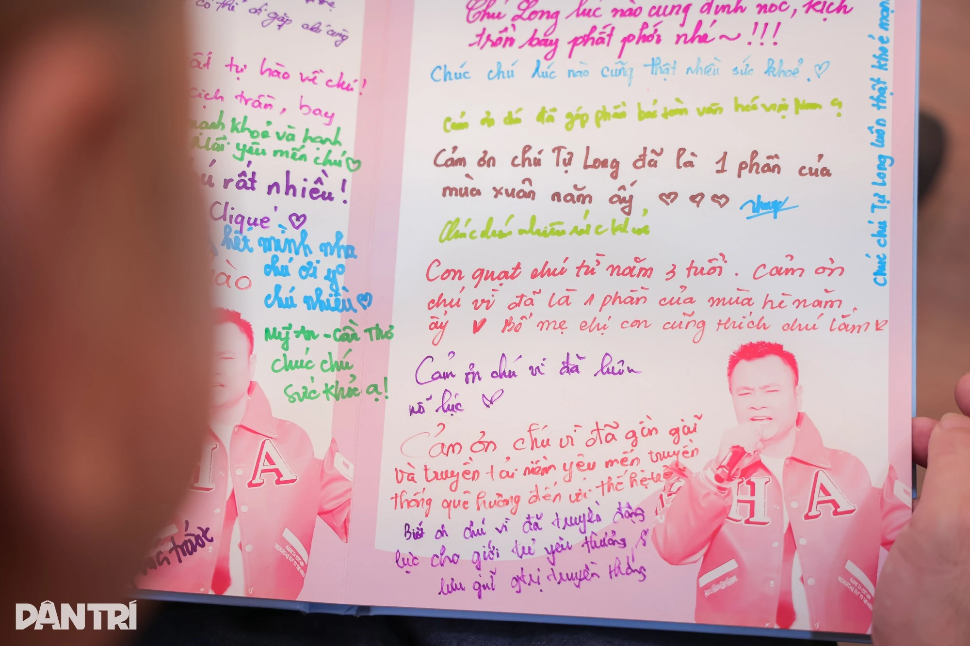 Danh hài Tự Long: Quá khứ phụ hồ, tuổi 52 là idol của giới trẻ - Hình 7