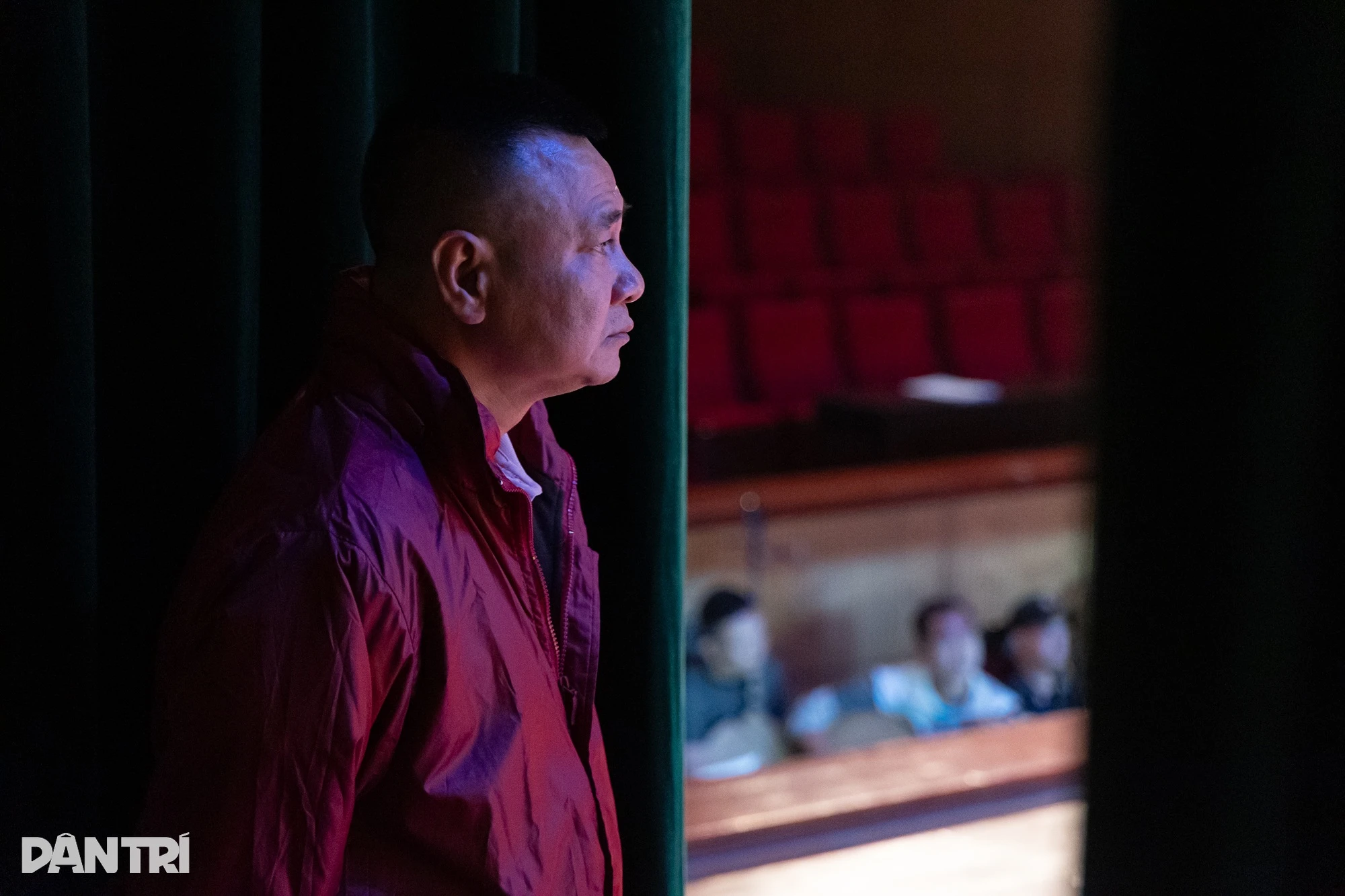 Danh hài Tự Long: Quá khứ phụ hồ, tuổi 52 là idol của giới trẻ - Hình 2