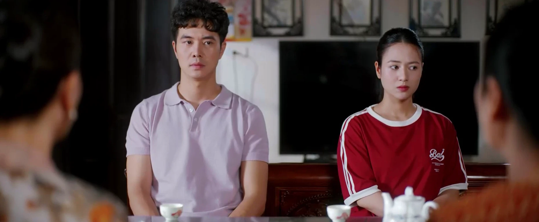 Gió ngang khoảng trời xanh - Tập 36: Buổi hẹn hò cháo lòng của Ngân và Dũng kết thúc đầy trớ trêu - Hình 3