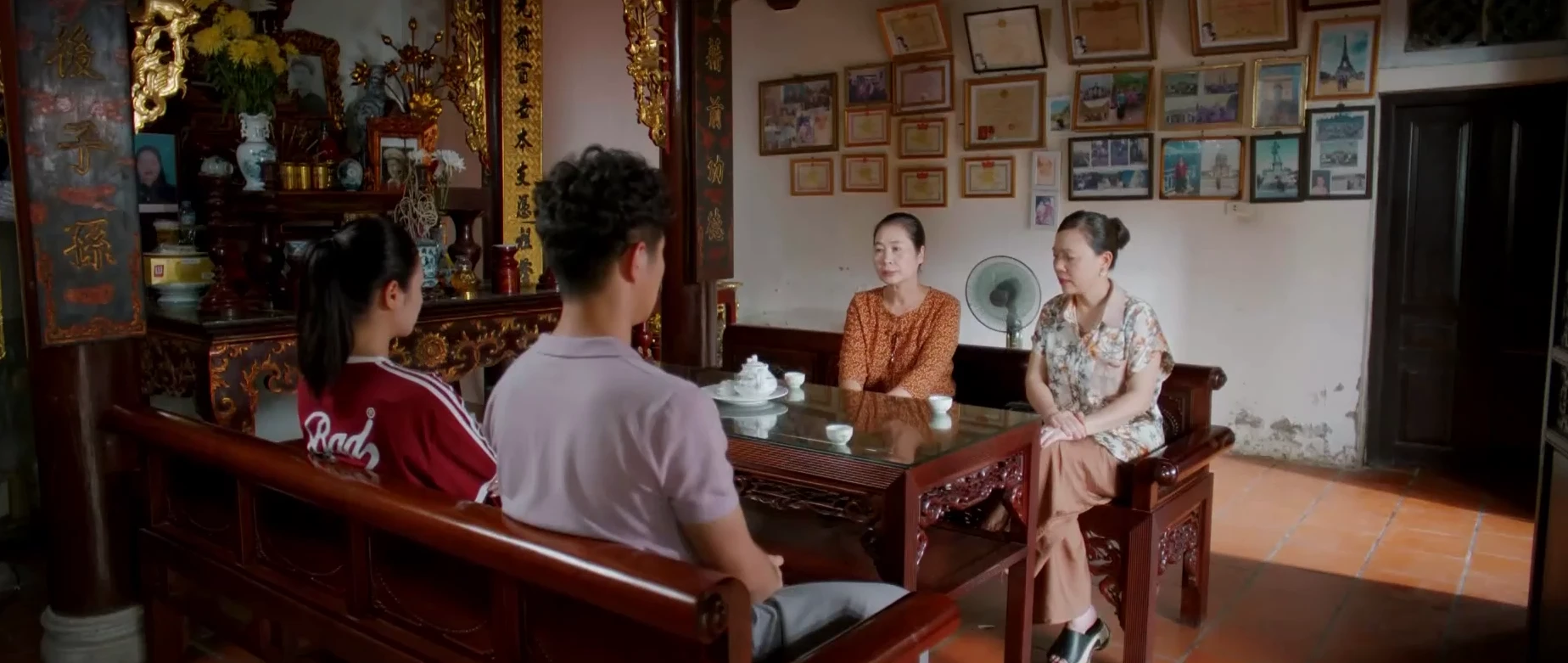 Gió ngang khoảng trời xanh - Tập 36: Buổi hẹn hò cháo lòng của Ngân và Dũng kết thúc đầy trớ trêu - Hình 2