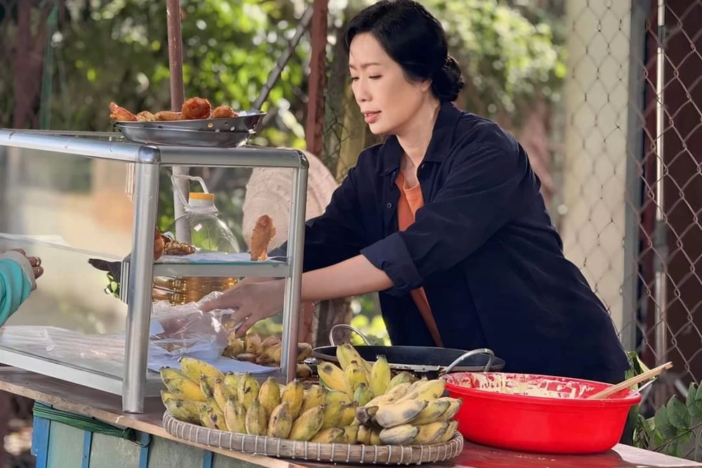 Nhan sắc không trang điểm của NSND Trịnh Kim Chi - Hình 2