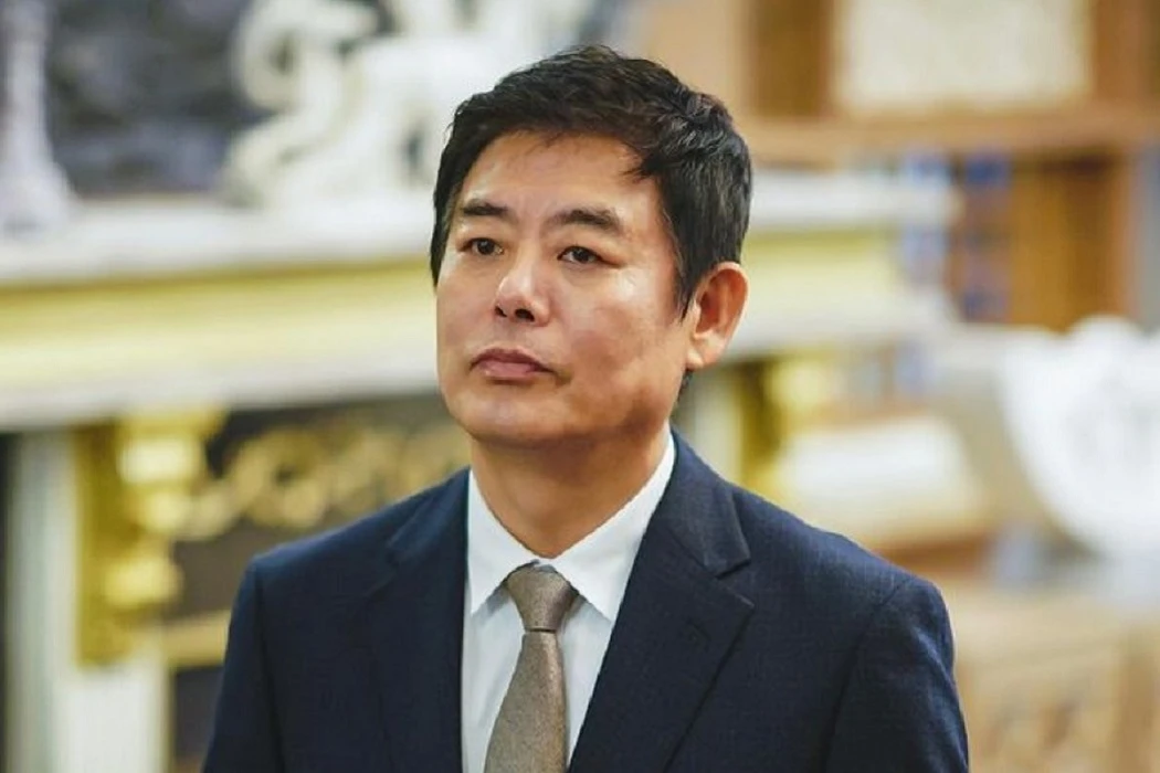 Ông bố quốc dân bị bạn lừa đảo, con số gây choáng váng - Hình 2