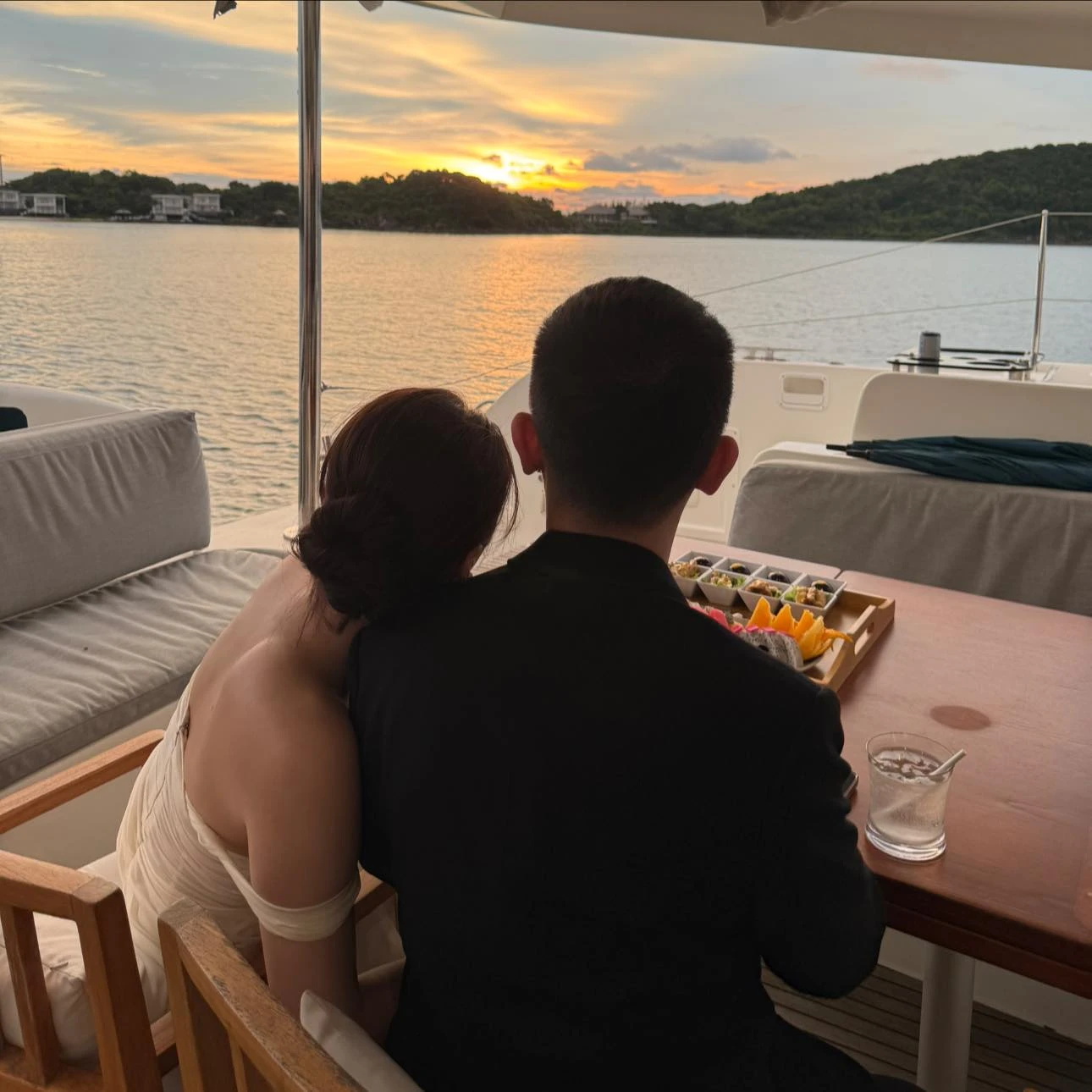 Thêm 1 nàng hậu nhà Sen Vàng cưới doanh nhân: Hôn lễ tổ chức tháng 11, địa điểm siêu chanh sả - Hình 5