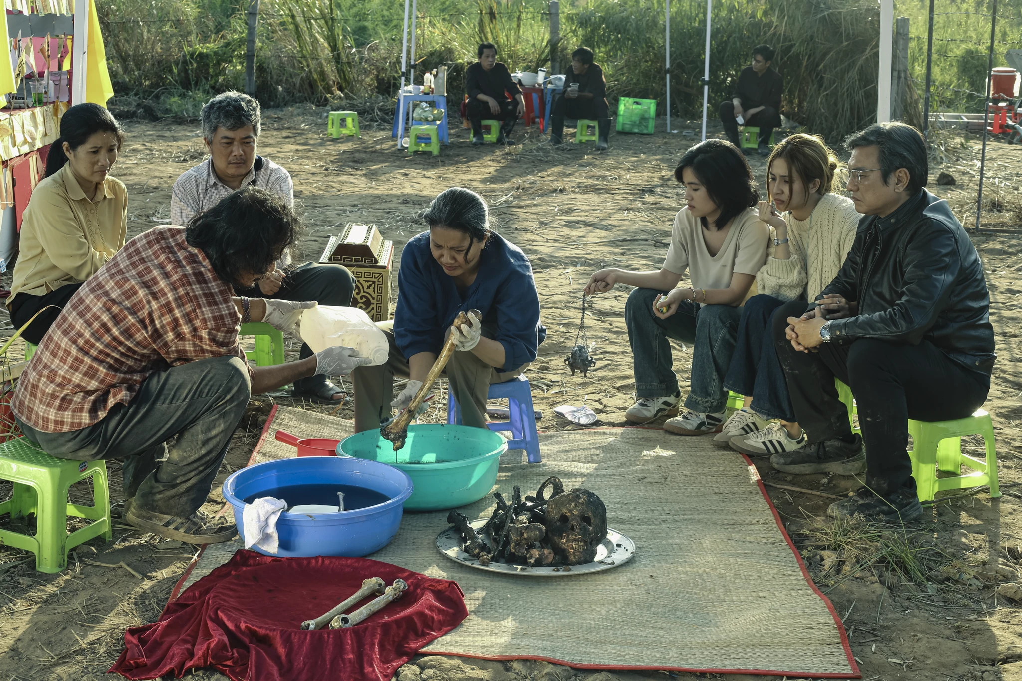 Thiên An vắng bóng hoàn toàn khỏi thảm đỏ Cải mả - Hình 7