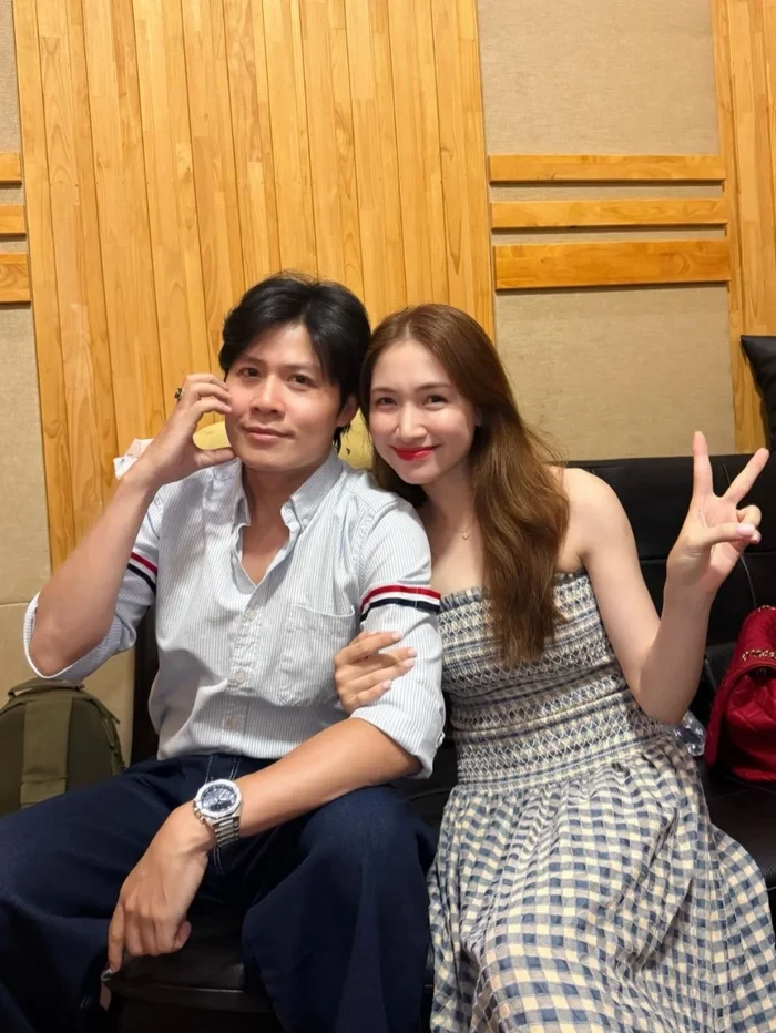 Nguyễn Văn Chung lộ chi tiết đám cưới của Hòa Minzy? Phản ứng sau đó gây chú ý - Hình 2