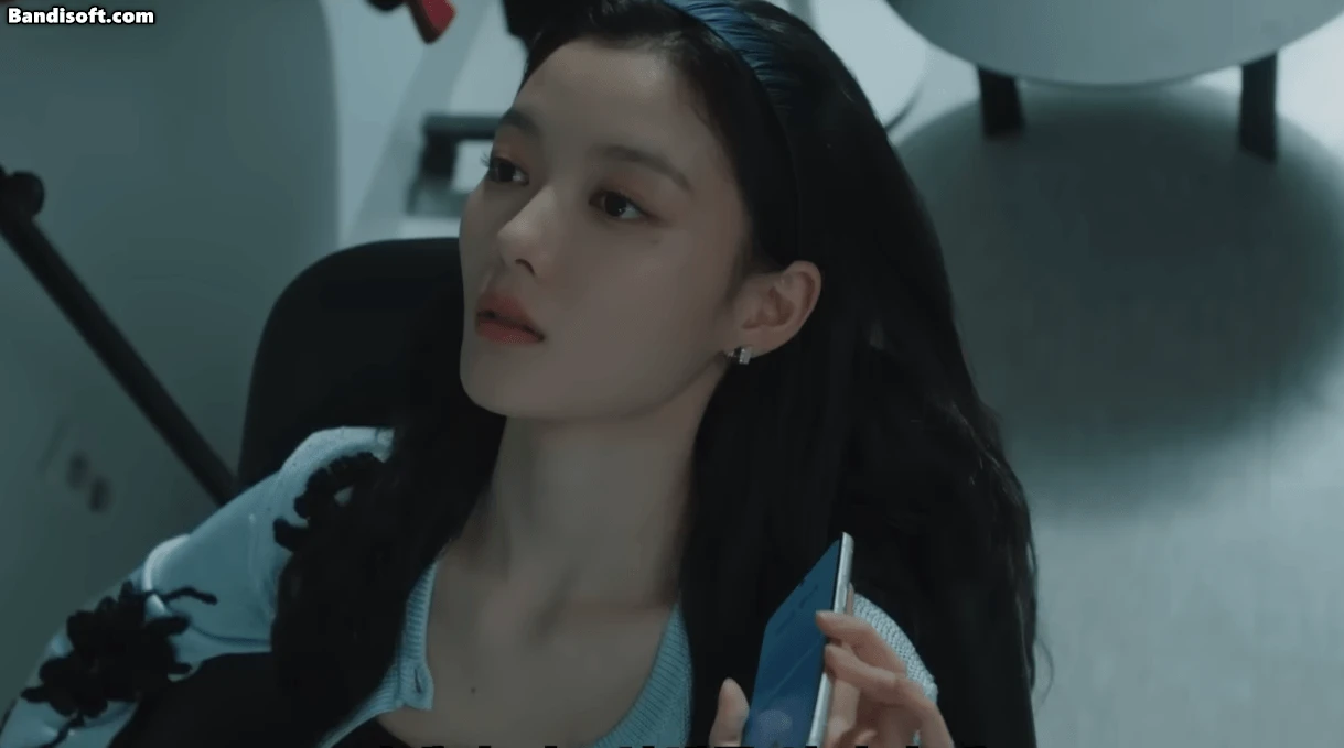 Mỹ nhân đẹp như thiên thần nhưng ác hơn quỷ dữ: Đạp lên đồng nghiệp để nổi tiếng, nhìn ánh mắt thấy lạnh gáy - Hình 6