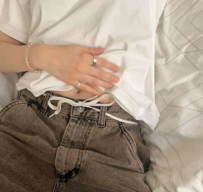 4 thay đổi ở vùng bụng chứng tỏ khối u núp bên trong, ai không để ý thì người đó thiệt! - Hình 1