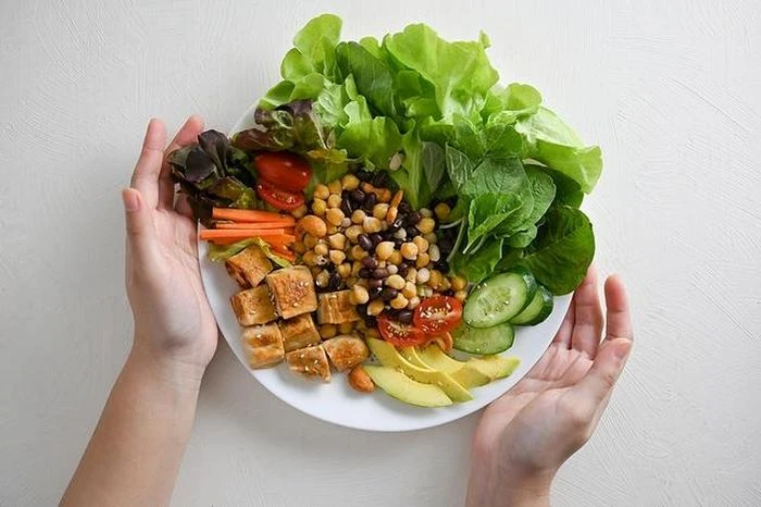 Chế độ dinh dưỡng hỗ trợ phòng bệnh không lây nhiễm cho người nhiễm HIV - Hình 2