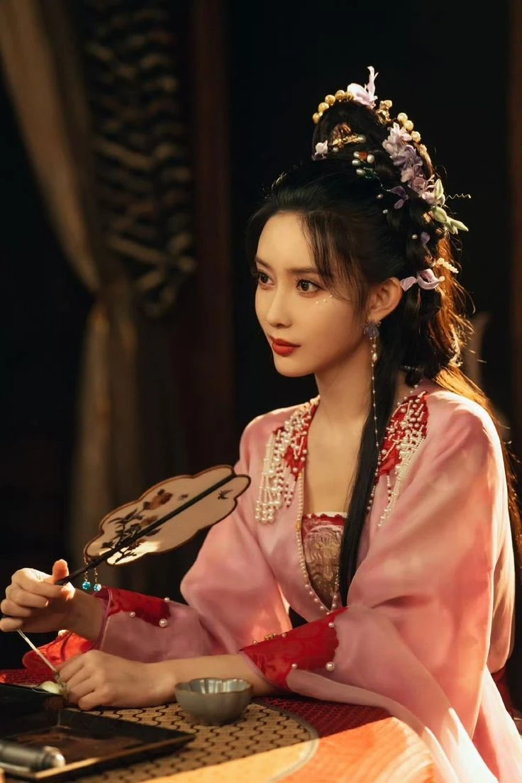 Lần đầu có mỹ nhân bị tung cáo trạng với 7 đại tội: Gây thù chuốc oán khắp nơi, không còn hình ảnh mà mất - Hình 6