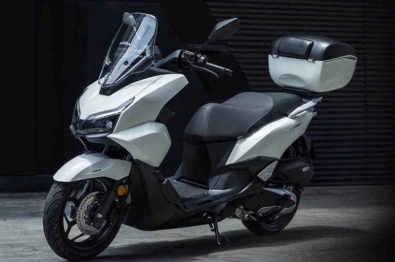 Xe tay ga Honda 149,7cc, trang bị như ôtô, giá gần 56 triệu đồng - Hình 2