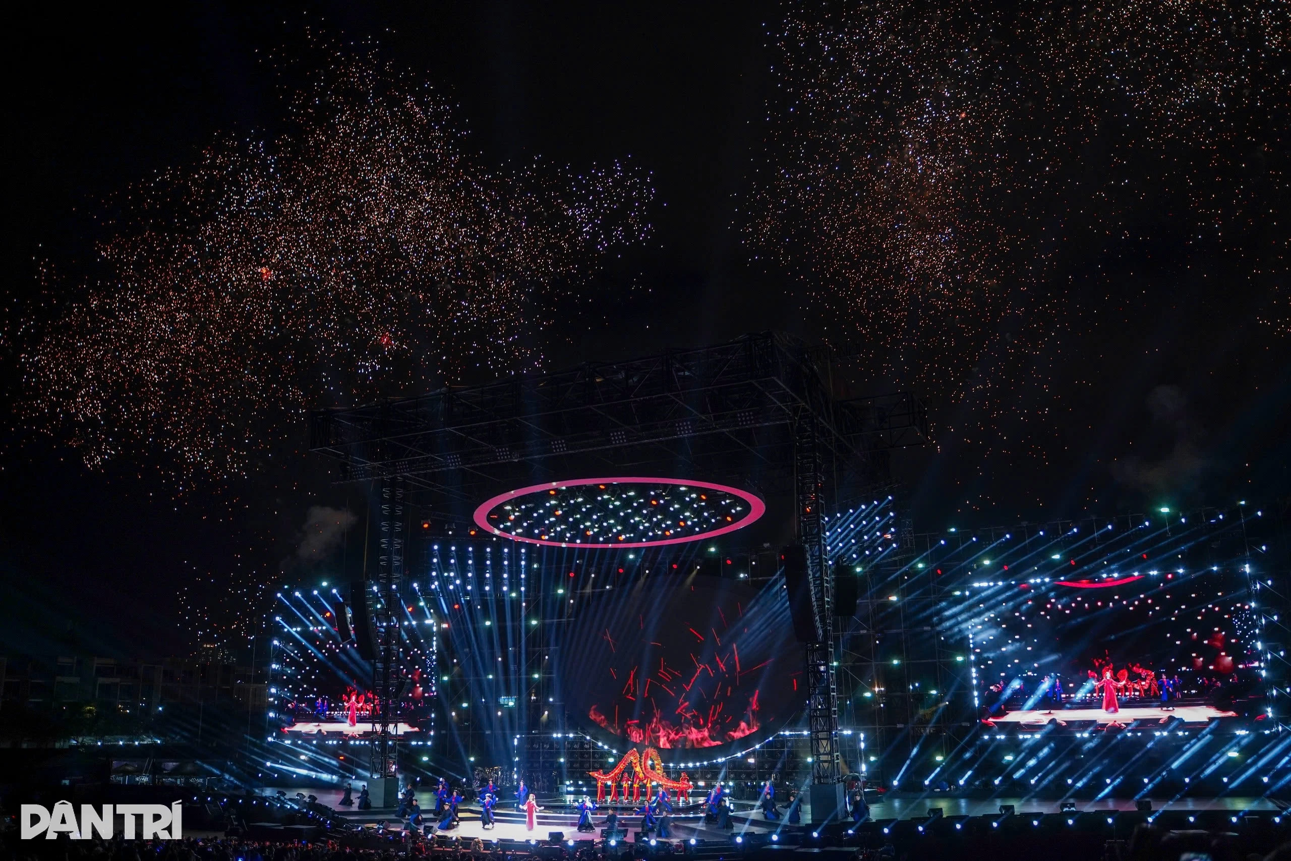 Quốc Thiên kể về tình cũ, được Hồ Ngọc Hà và Hòa Minzy ủng hộ trong concert - Hình 3