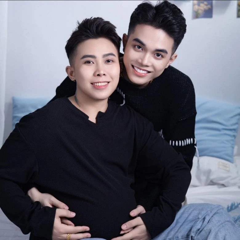 Hồng Sơn khóc lóc lên mạng vay tiền khán giả, bị dân anh chị bao vây vì đổ nợ - Hình 3