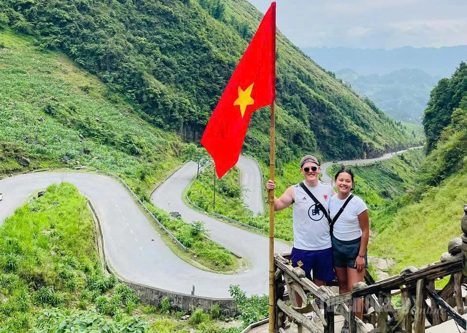 Hùng vĩ dốc Thẩm Mã trên miền đá - Hình 4