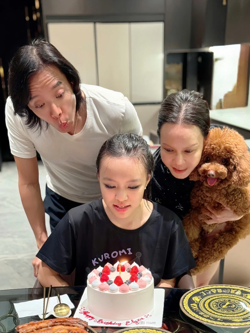 Hành động đẹp của vợ chồng hoa hậu Đỗ Thị Hà, ca sĩ Mỹ Tâm khác lạ không nhận ra - Hình 6