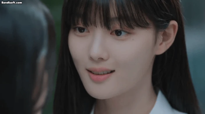 Phim mới của Kim Yoo Jung điên thật rồi: Nữ chính đỉnh hơn nguyên tác 1000%, xem liền 4 tập trong 1 nốt nhạc - Hình 5