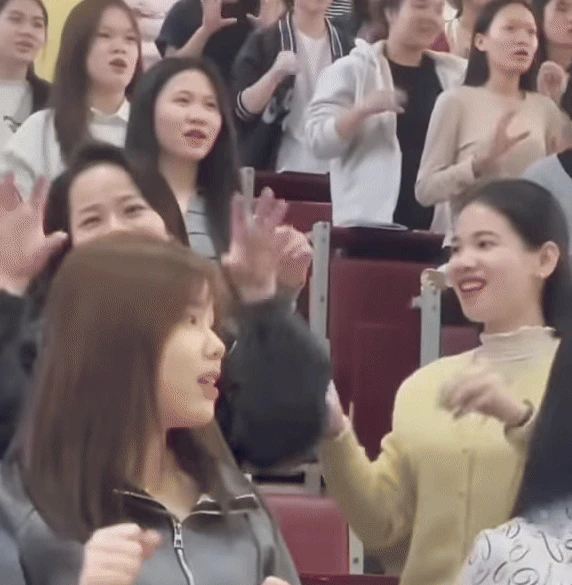 Giáo trình tuyệt mật của các cô giáo mầm non tương lai bị lộ! - Hình 2