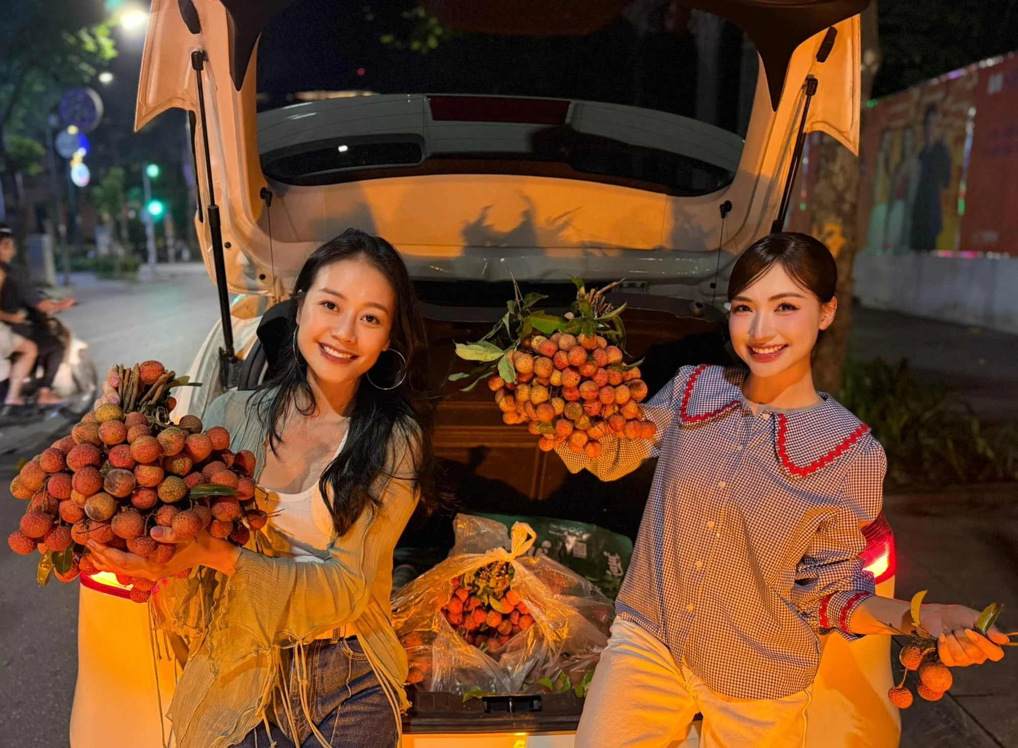 Lộ tin nhắn Hòa Minzy muốn ngủ cùng 2 đêm với một người, danh tính gây tò mò - Hình 3