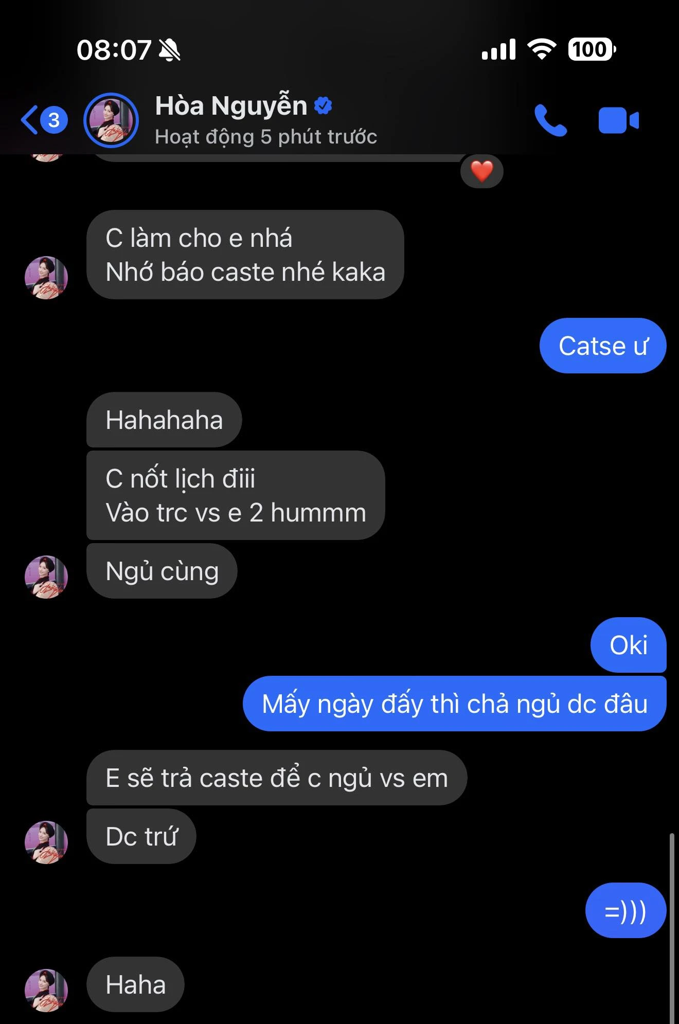 Lộ tin nhắn Hòa Minzy muốn ngủ cùng 2 đêm với một người, danh tính gây tò mò - Hình 1