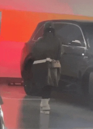 Ơn trời, cuối cùng Triệu Lệ Dĩnh cũng sáng mắt ra? - Hình 1