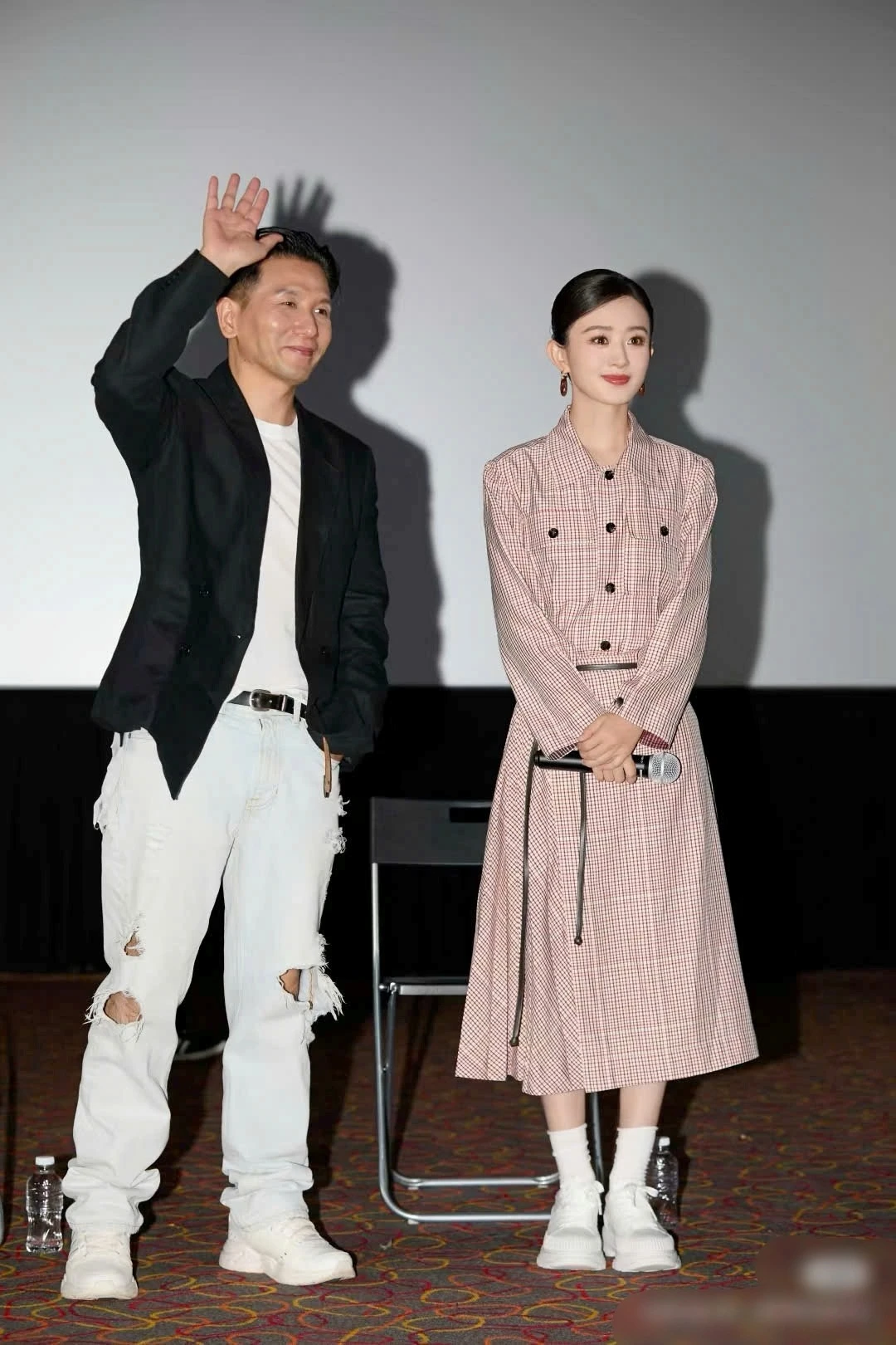 Ơn trời, cuối cùng Triệu Lệ Dĩnh cũng sáng mắt ra? - Hình 3