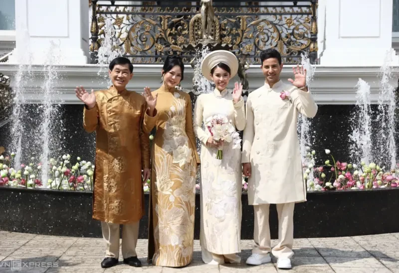 Tỷ phú Johnathan Hạnh Nguyễn tổ chức siêu đám cưới cho con gái: Nhận xét từ truyền thông quốc tế - Hình 1