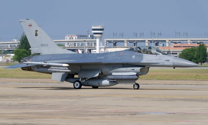 Campuchia yêu cầu Thái Lan ngừng sử dụng F-16 - Hình 1