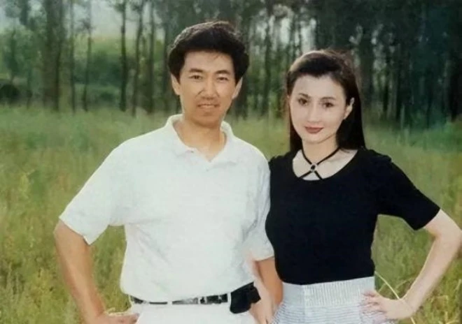 Dương Quý Phi đẹp nhất màn ảnh Hoa Ngữ, giải nghệ sớm, đời sống U60 gây tò mò - Hình 7