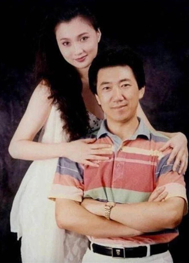 Dương Quý Phi đẹp nhất màn ảnh Hoa Ngữ, giải nghệ sớm, đời sống U60 gây tò mò - Hình 6