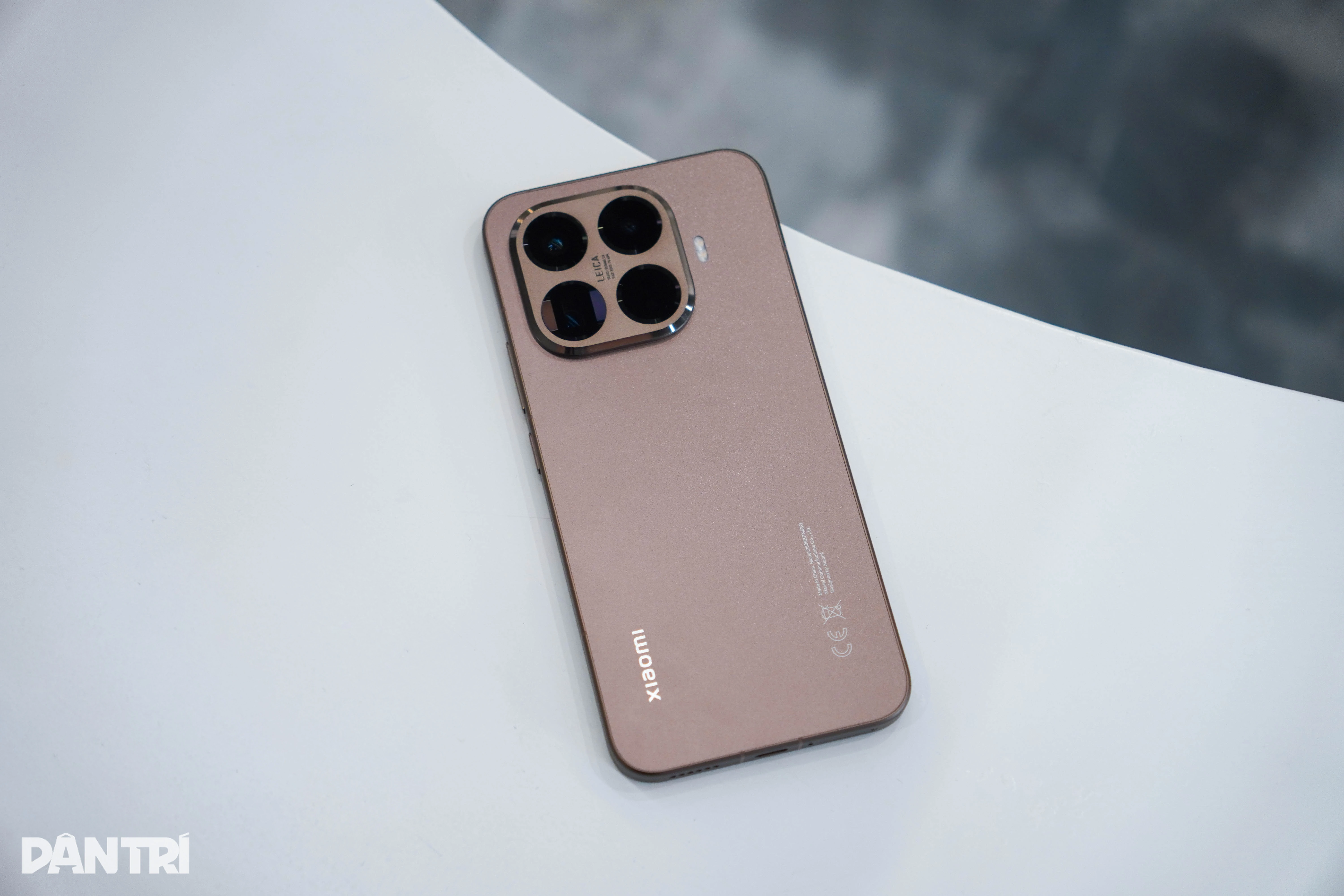 Đánh giá Xiaomi 15T Pro: Có gì để cạnh tranh iPhone 17? - Hình 1