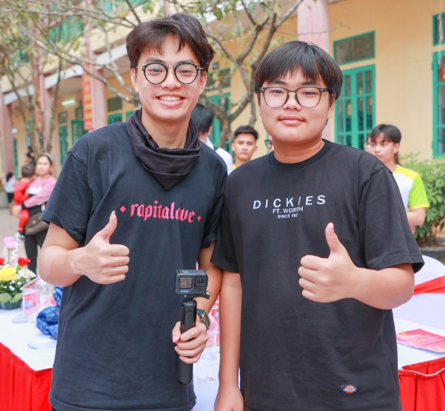 Quý tử NSND Xuân Bắc bày tỏ tình cảm với Suzy, hẹn ăn trưa tình tứ, thực hư? - Hình 3