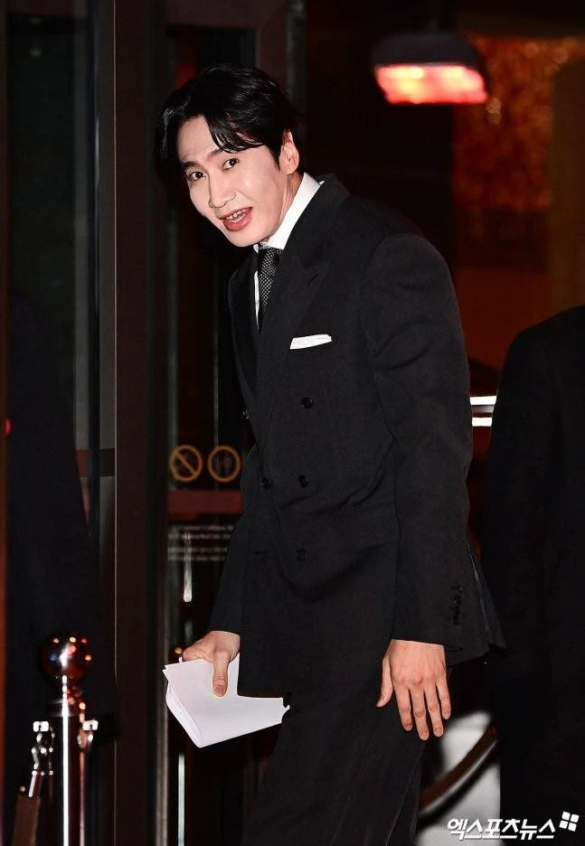 Dàn sao hạng A đến lễ cưới Shin Min Ah và Kim Woo Bin - Hình 8