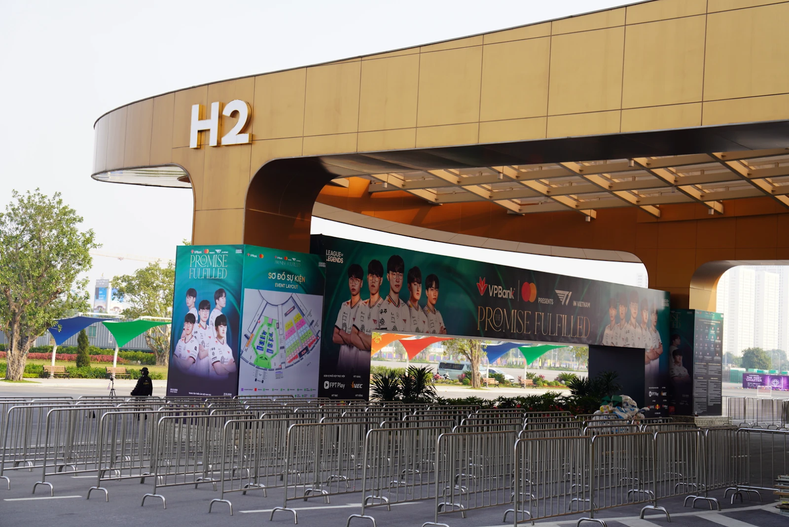 Choáng ngợp sân khấu đại tiệc eSports VPBank Presents T1 in Vietnam: The Promise Fulfilled - Hình 8