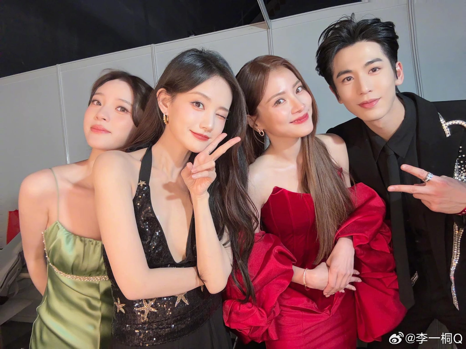Baifern lên đồ trả đũa tình cũ, visual vừa bén vừa lạ, khuynh đảo Tbiz? - Hình 6