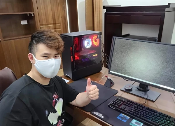 Dev Nguyễn lột xác thành streamer triệu view - Bí mật nào đằng sau? - Hình 2