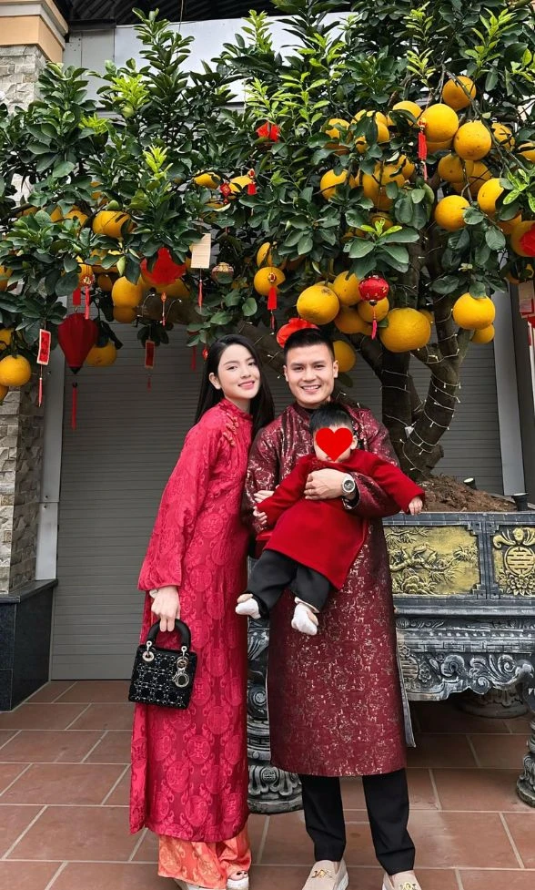 Vợ Quang Hải đáp trả thẳng mặt anti bất hạnh, nguồn cơn drama bất ngờ? - Hình 4