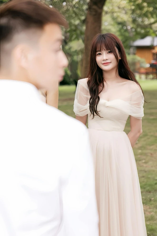 Bạn gái Soanh lộ tính nết không vừa, mừng cưới Quang Hải 500k ăn tiệc 3 lần - Hình 5