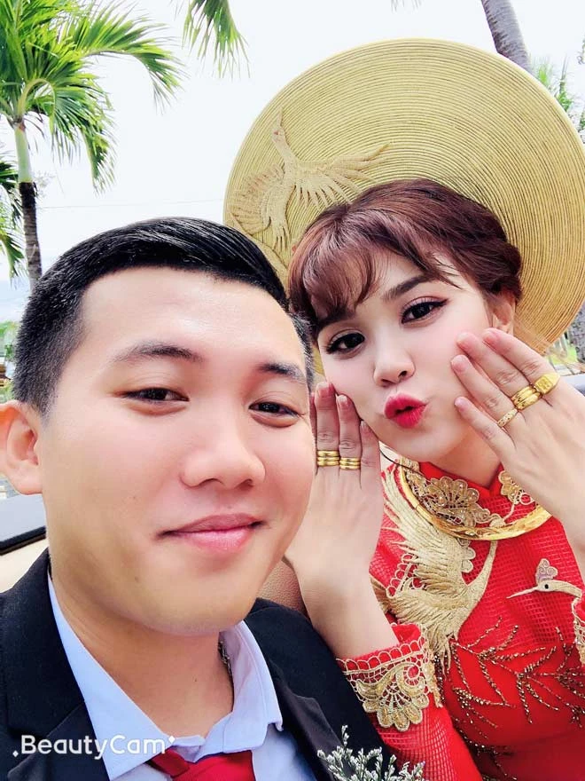Thánh tỏ tình bị réo mỗi dịp Valentine: Đã có chồng, nhan sắc sau 13 năm ra sao? - Hình 6