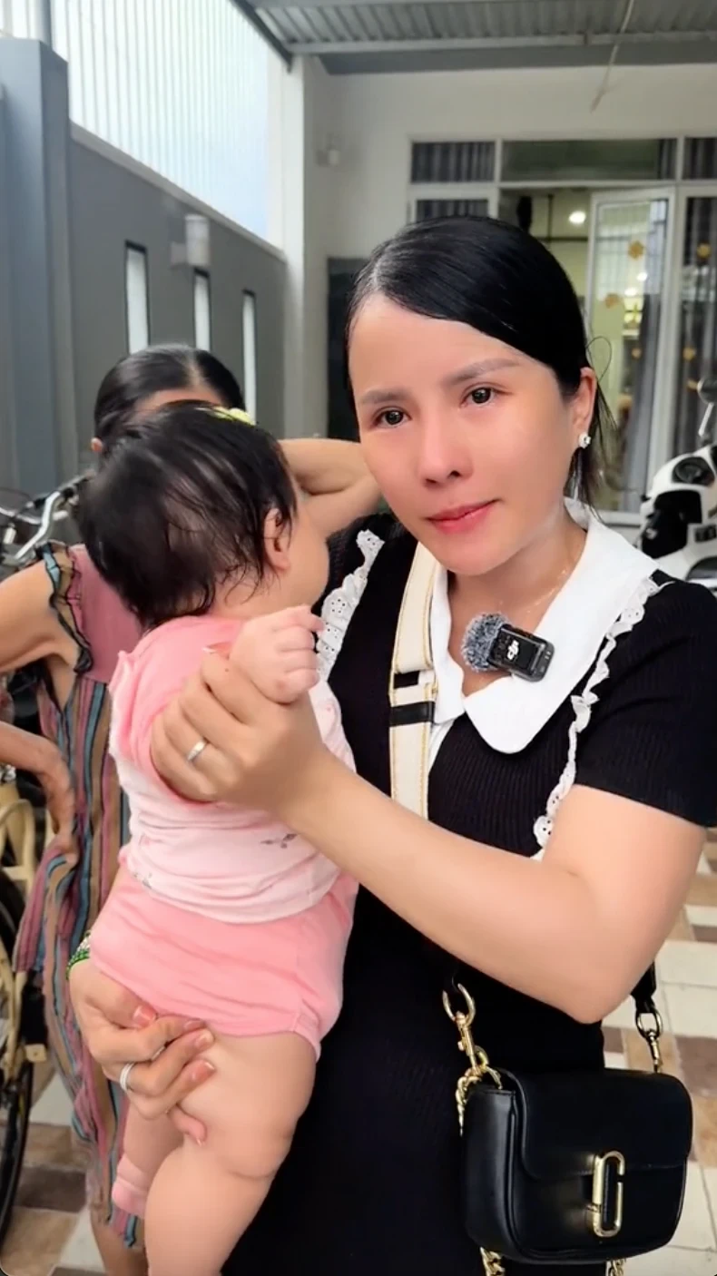 Rùng mình Bà Nhân Vlog cho con ăn tôm cấp đông lâu ngày, liệu có như Nhân 98? - Hình 4