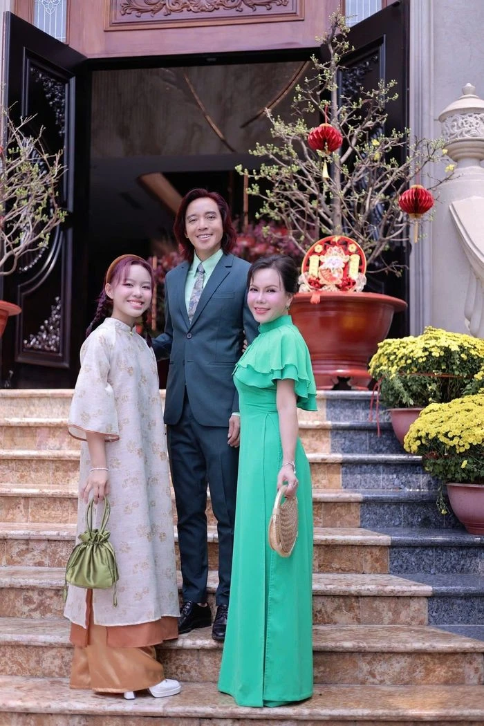 Lê Tuấn Khang chở Đức Phúc đi đám giỗ bên cồn - Hình 4