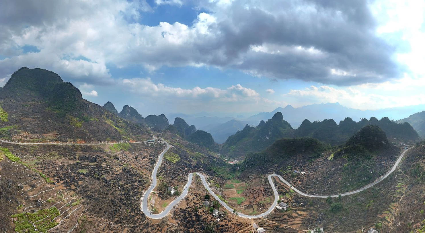 Lên Hà Giang khám phá cung đường chữ M - Hình 1