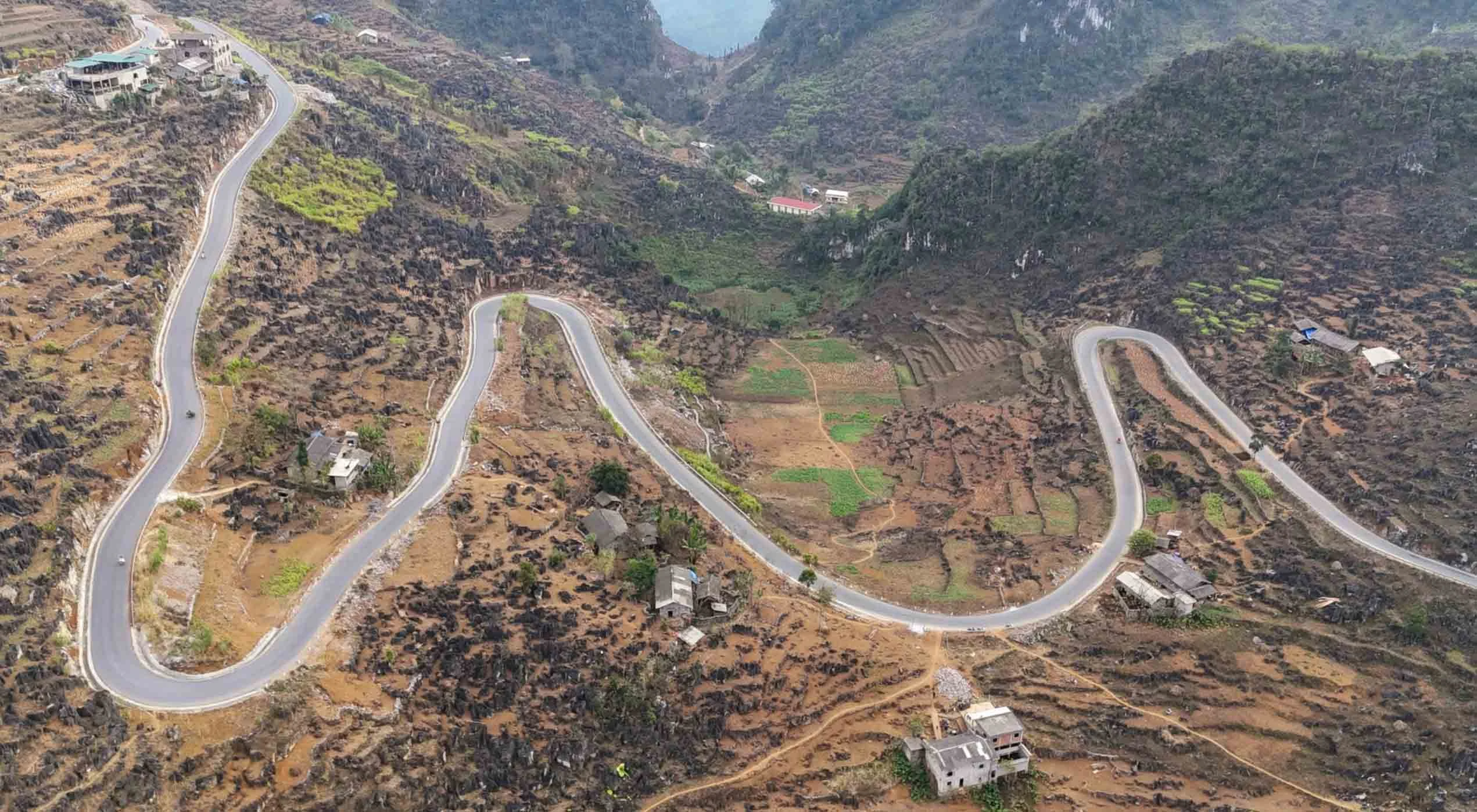 Lên Hà Giang khám phá cung đường chữ M - Hình 2