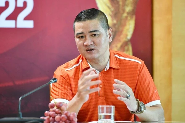 Nguyễn Mạnh Dũng: Cựu trung vệ ĐT Việt Nam, tài năng nhưng bị nói cái tôi lớn - Hình 1
