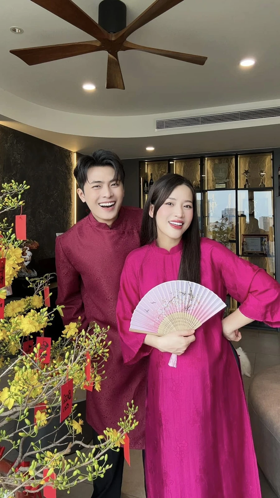 Puka sắp lâm bồn, nhan sắc mẹ bầu nhận mưa lời khen, Gin Tuấn Kiệt cưng chiều - Hình 6