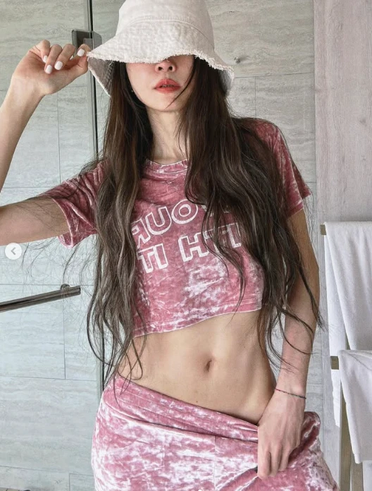 Tạ Kim Yến: Nữ hoàng nhạc dance thi Đạp Gió chung Suni Hạ Linh, U60 như gái 18 - Hình 7