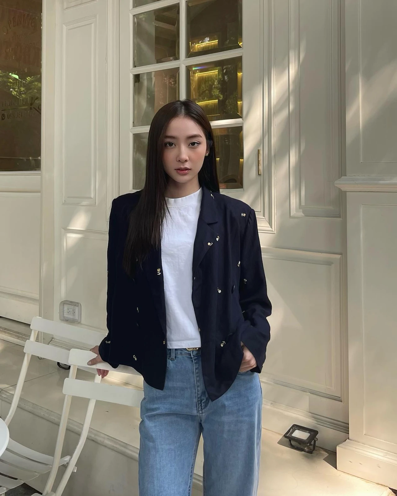 Jisoo (BLACKPINK) rộ tin bí mật đến Việt Nam, lý do từ clip 13 giây gây sốt - Hình 4