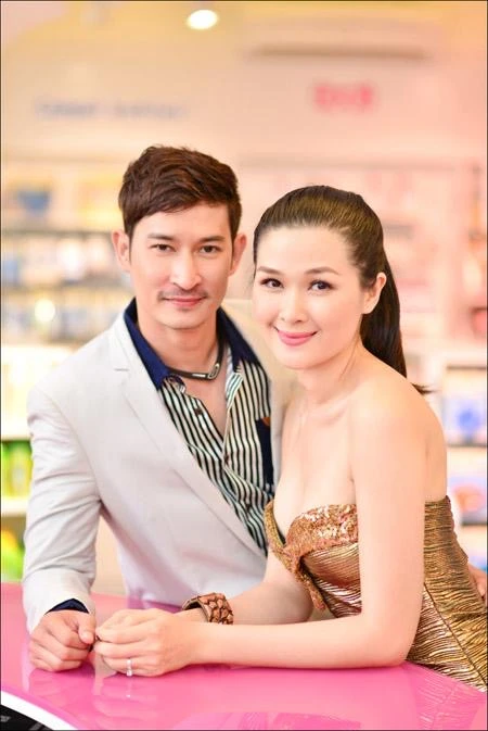 Vợ Huy Khánh bất ngờ đăng đàn than cô đơn, hối hận vì yêu mù quáng? - Hình 7