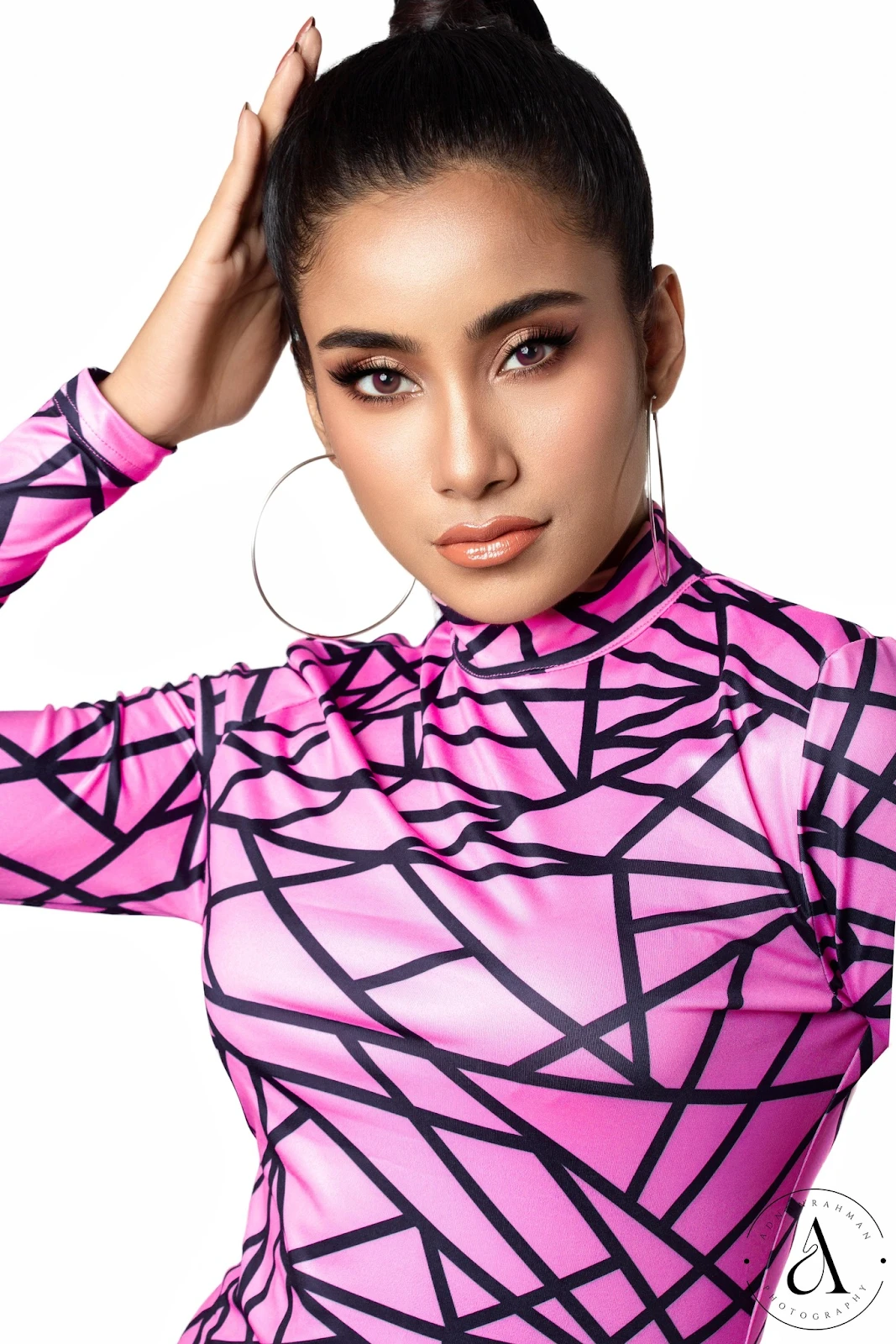Farzana Yasmin Ananna: Mỹ nhân từng đối đầu dâu hào môn Phương Nhi trên đất Nhật - Hình 6